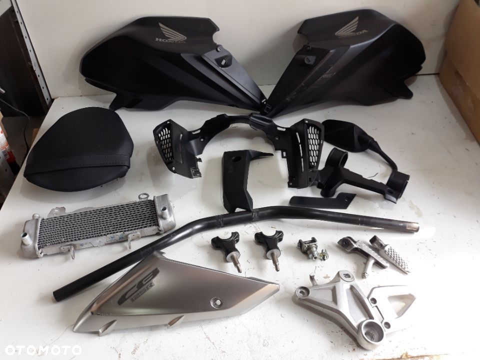 Honda CB 125 R chłodnica set owiewka lusterko kierownica - 1
