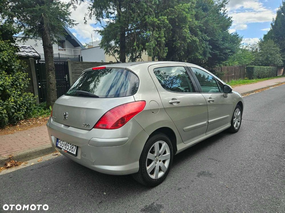 Peugeot 308 - 4