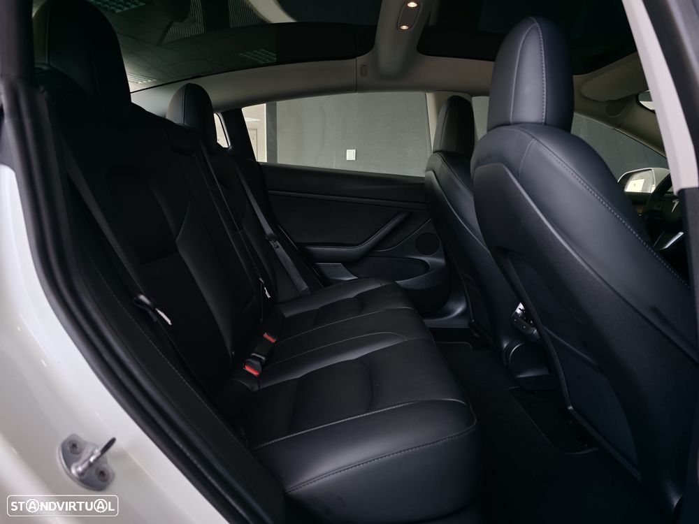 Tesla Model 3 Long Range Tração Integral - 52