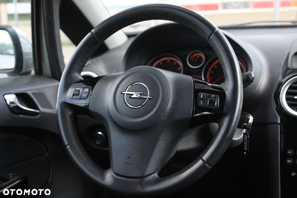 Opel Corsa 1.2 16V Enjoy - 17