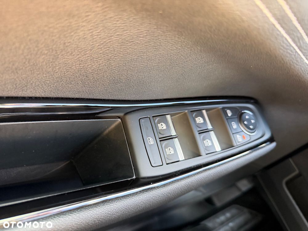 Renault Austral 1.3 TCe mHEV Techno - 10