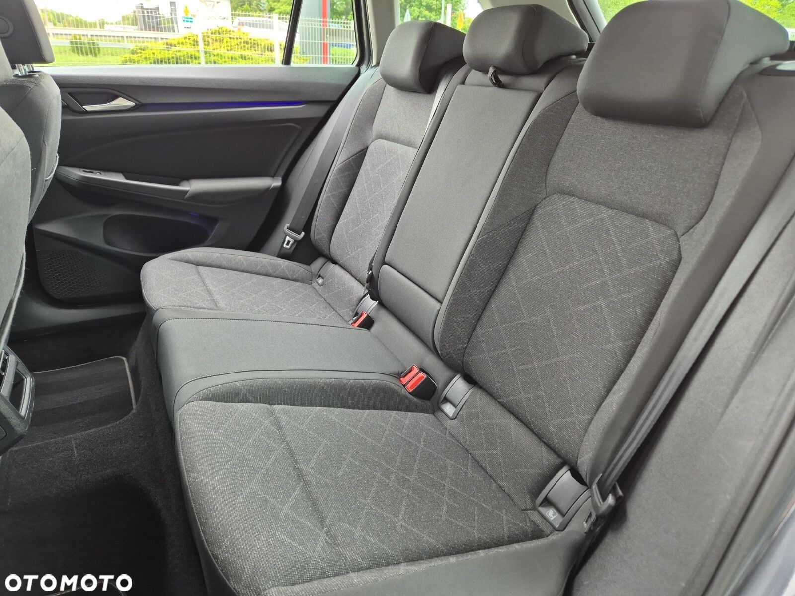 Volkswagen Golf - 14