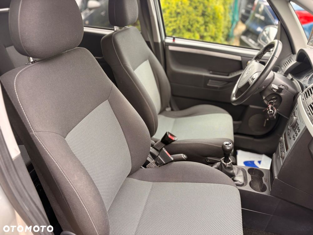 Opel Meriva 1.6 16V Cosmo - 18