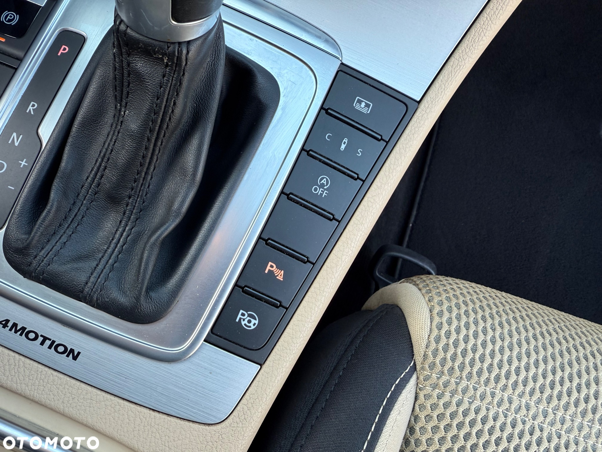 Volkswagen Passat CC - 17