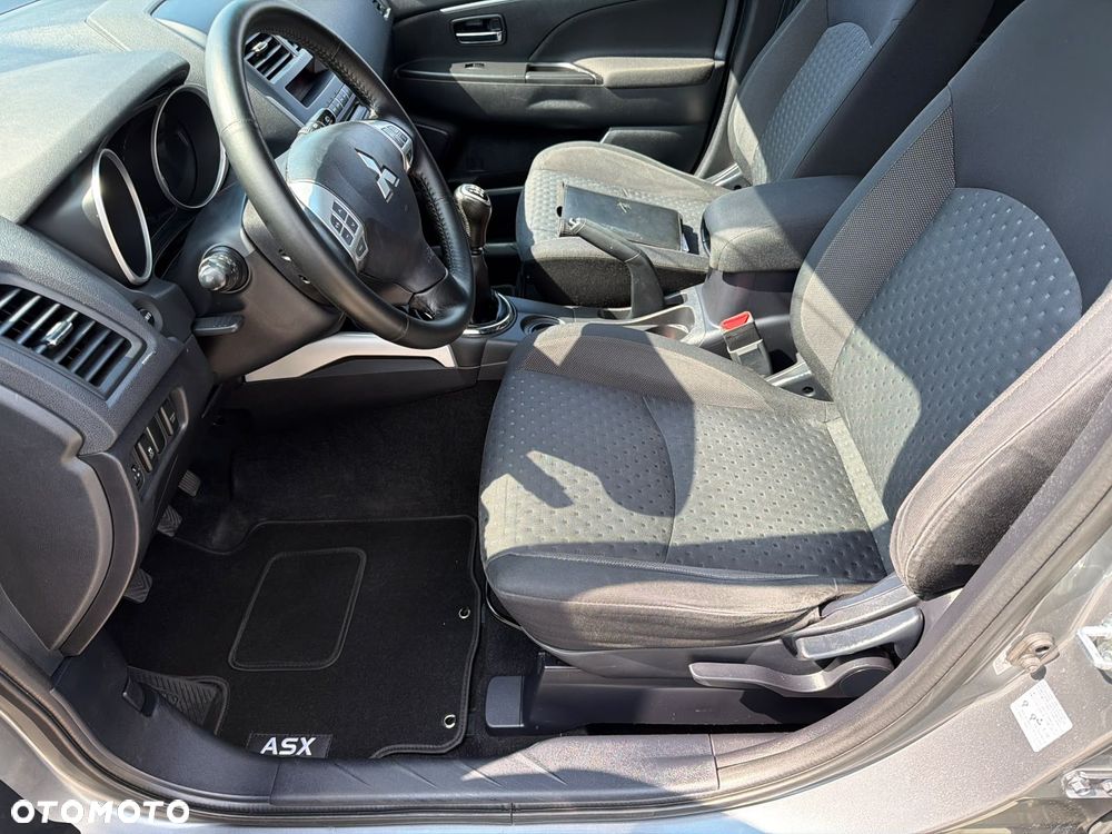 Mitsubishi ASX 1.6 2WD Edition - 8