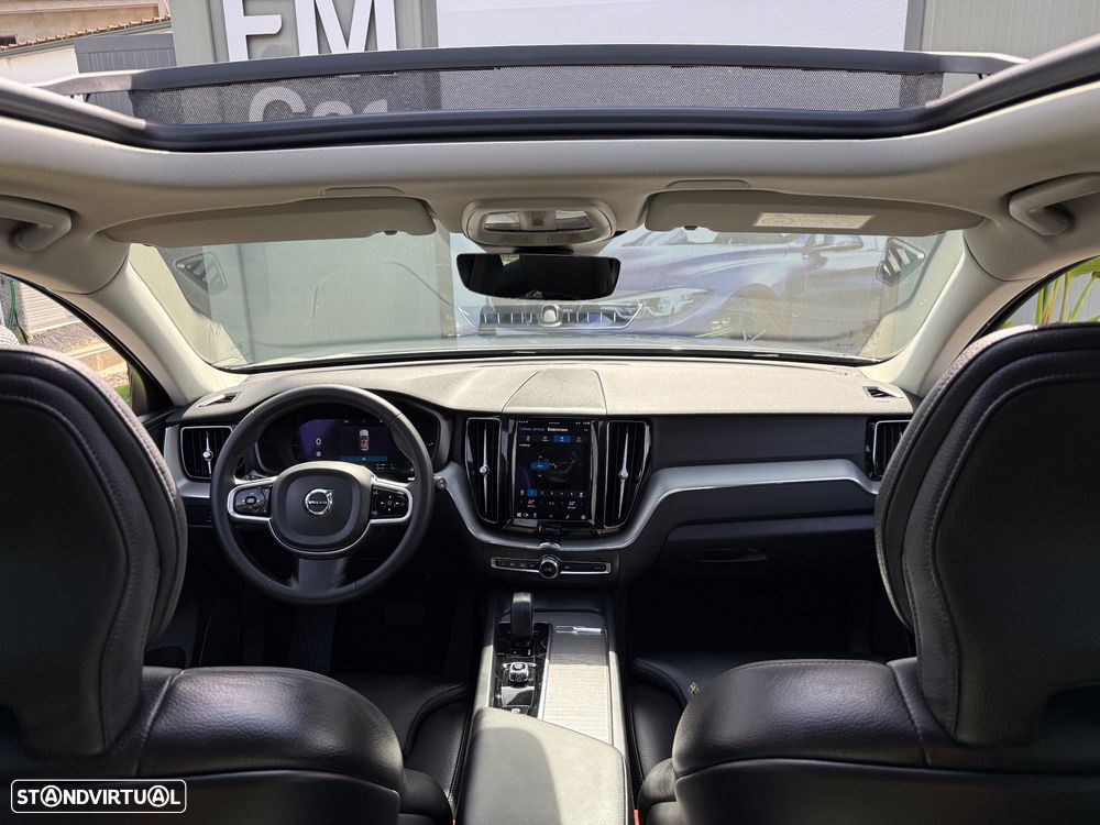 Volvo XC 60 2.0 T6 PHEV R-Design Expression AWD - 52
