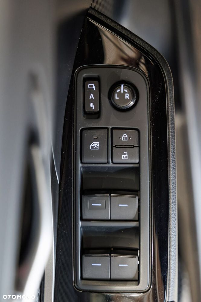 Toyota C-HR 1.8 Hybrid Style - 38