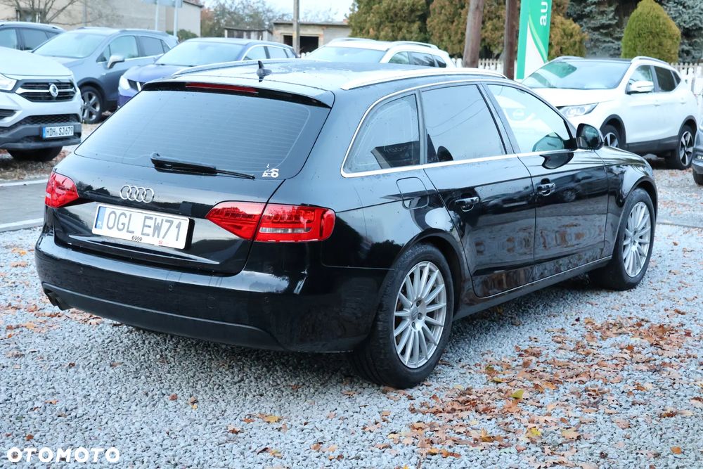 Audi A4 Avant 2.0 TDI DPF S line Sportpaket - 3