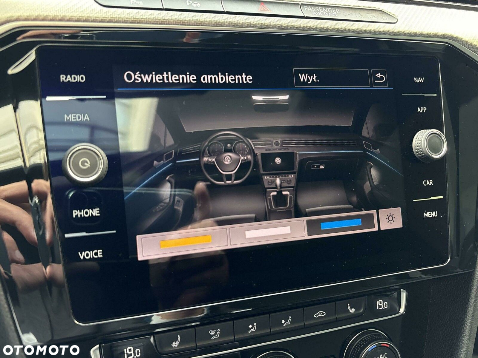 Volkswagen Arteon 2.0 TDI Bi-Turbo SCR 4Mot R-Line DSG - 25