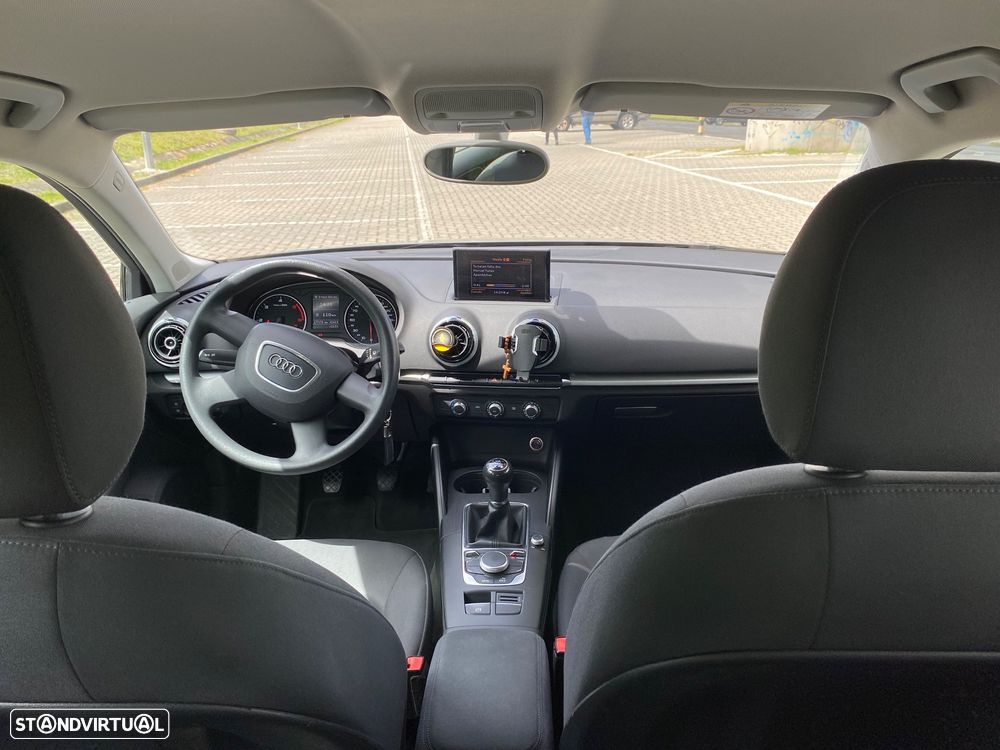 Audi A3 Sportback 1.6 TDI Sport - 10