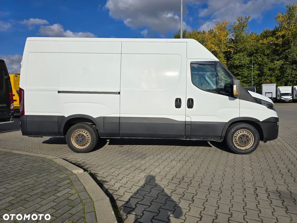 Iveco DAILY 35S15 Furgon L3H2 - 4