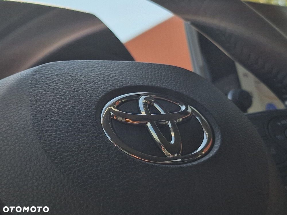 Toyota RAV4 - 32