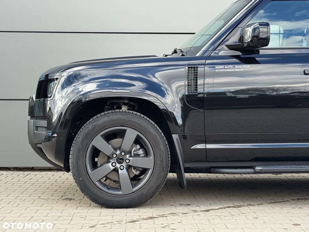 Land Rover Defender 3.0 D250 mHEV X-Dynamic HSE - 4