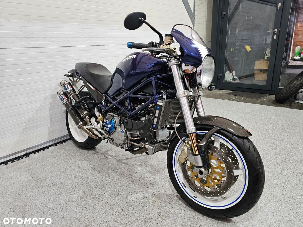 Ducati Monster - 5