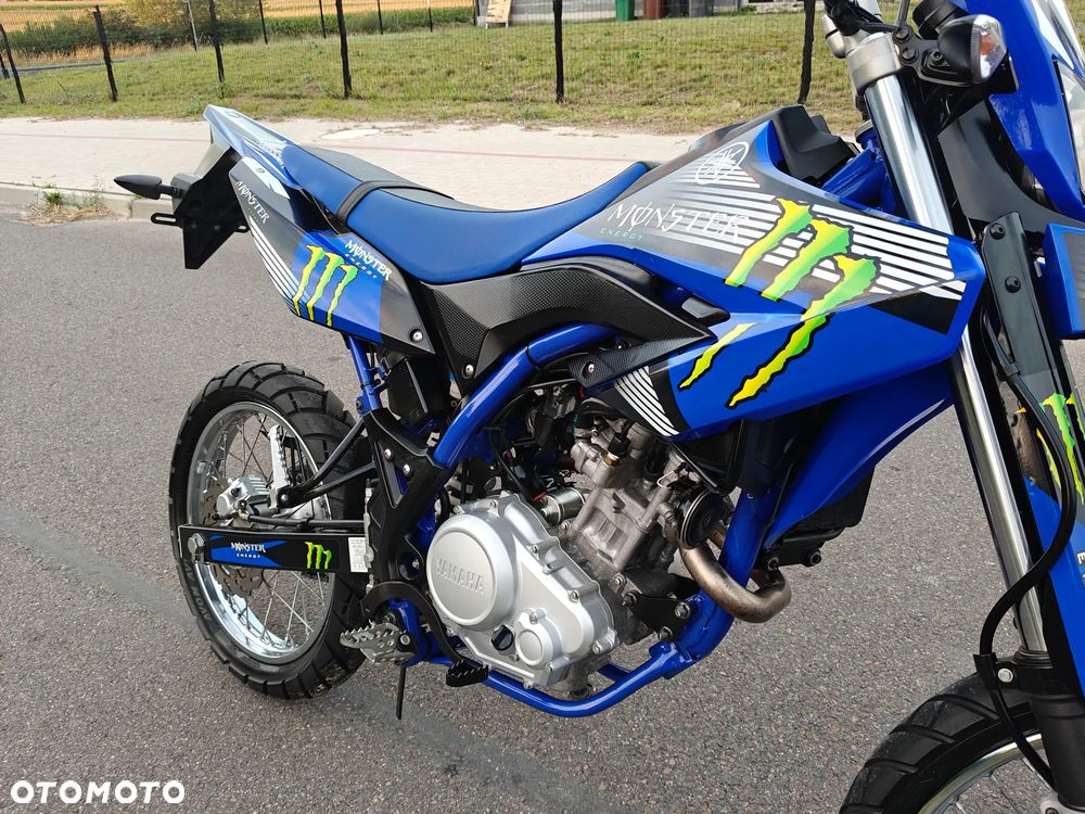 Yamaha WR - 8