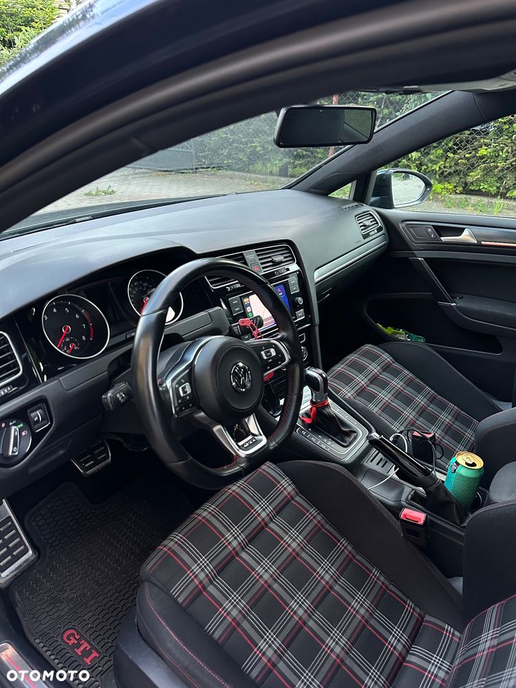 Volkswagen Golf GTI 2.0 TSI OPF DSG Performance - 8