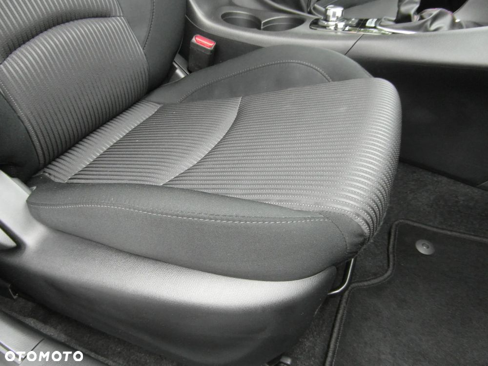 Mazda 3 SKYACTIV-G 120 Urban Limited - 18