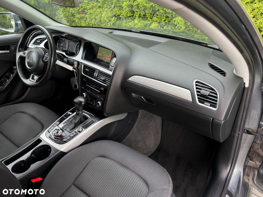 Audi A4 Avant - 8