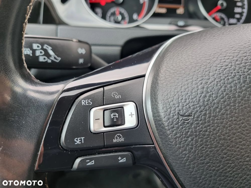 Volkswagen Golf VII 2.0 TDI BMT Highline - 17
