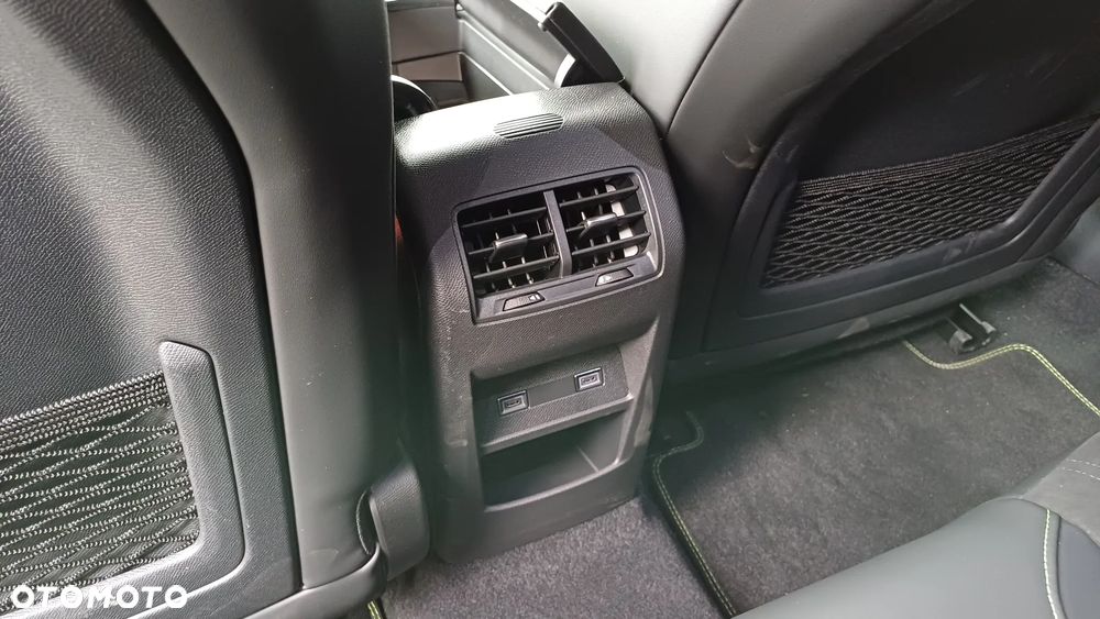 Peugeot 308 Hybrid 145 e-DSC6 GT - 27