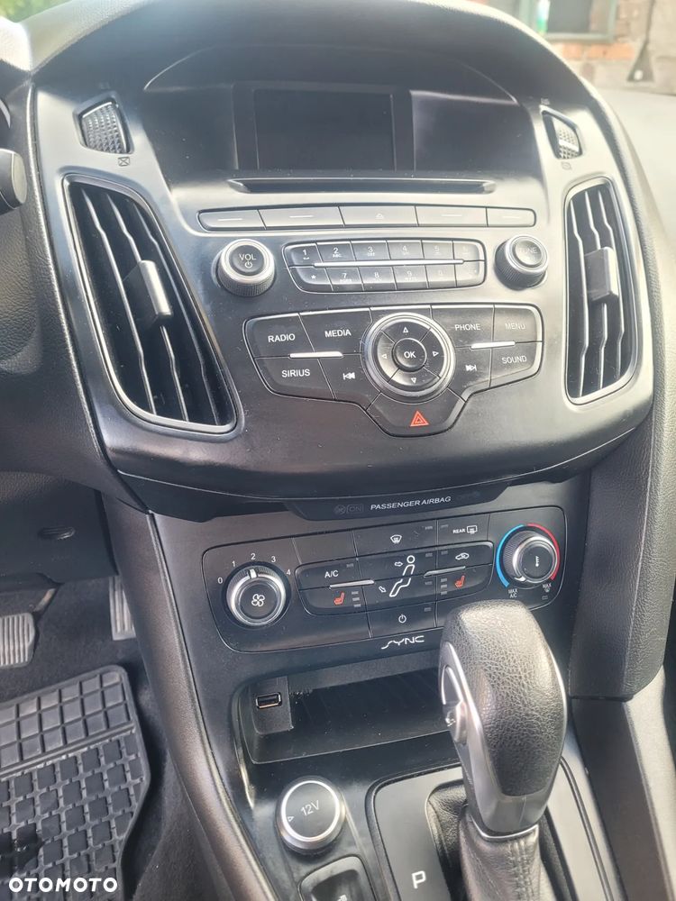 Ford Focus - 13