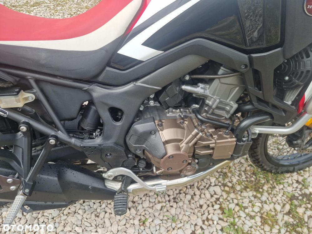 Honda CRF - 9