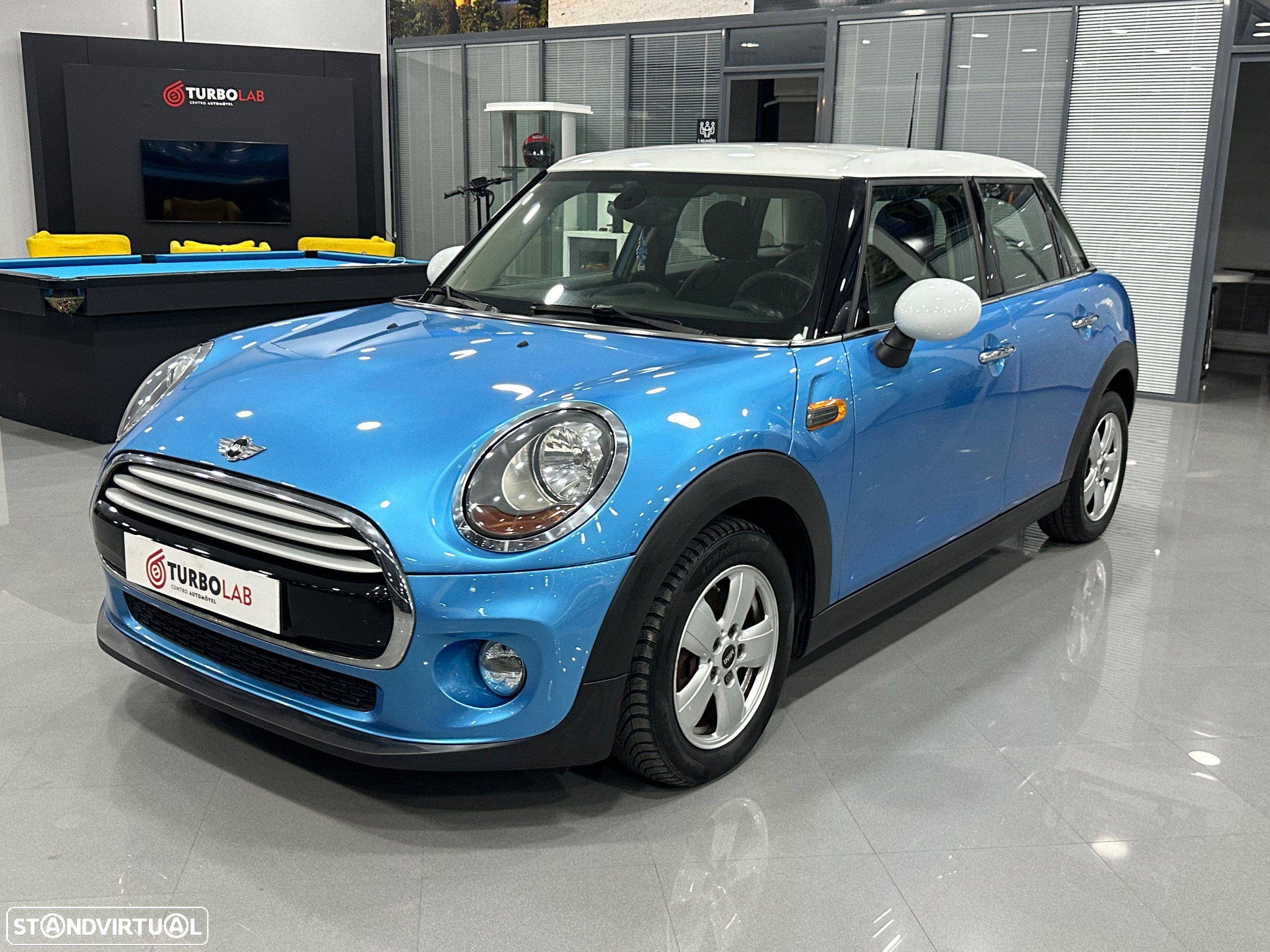 MINI 5 Portas Cooper D - 9