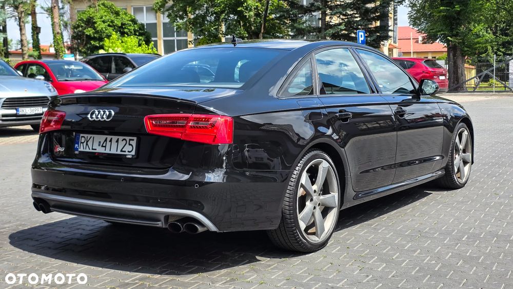 Audi S6 Limousine - 8