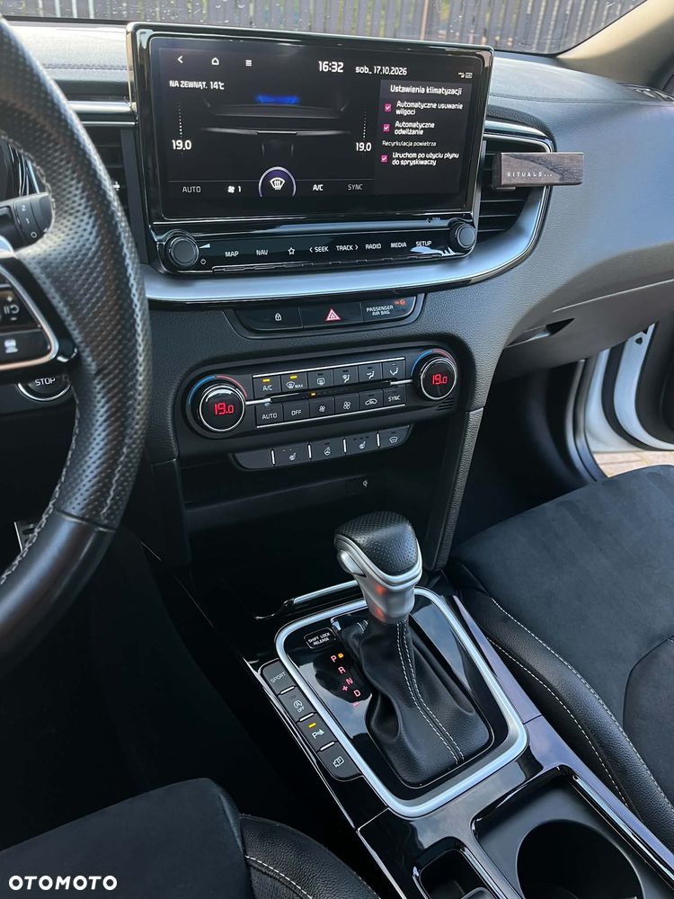 Kia XCeed 1.5 T-GDI GT-Line DCT - 24