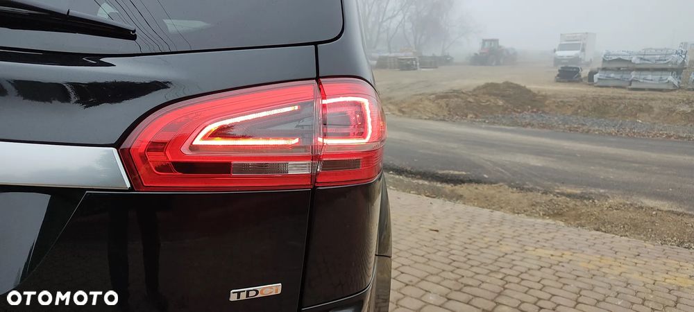 Ford S-Max 2.0 TDCi DPF Titanium MPS6 - 9