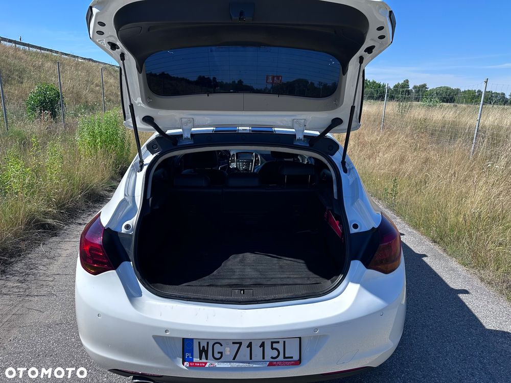 Opel Astra 1.4 T Cosmo - 8