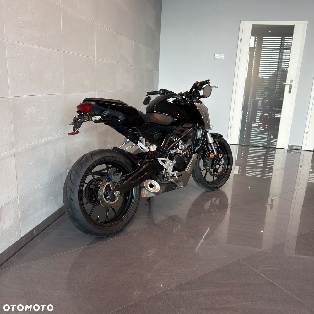 Honda CB - 3