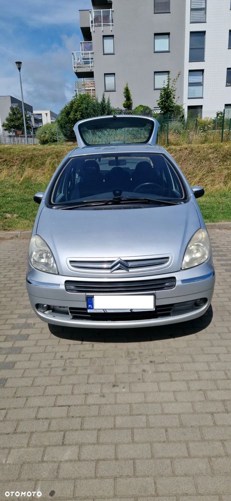 Citroën Xsara Picasso 2.0 16V Exclusive - 2