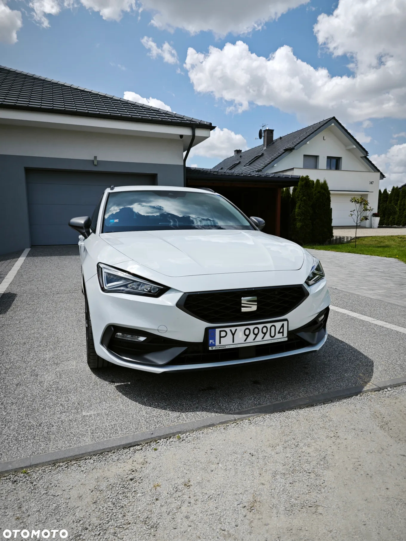 Seat Leon Sportstourer 1.4 e-Hybrid DSG FR - 4