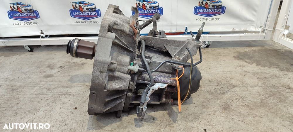 CUTIE VITEZE manuala  NISSAN JUKE 1.6 BENZINĂ 2010–2014 COD OEM 3210000Q0J / FDN 820036 CEJR0526 ST JR5 319 8200133311 (5C) - 1
