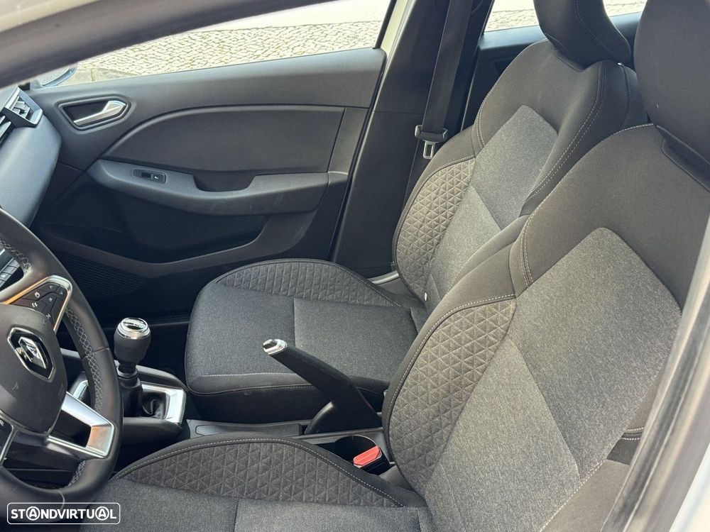 Renault Clio 1.0 TCe Evolution - 24