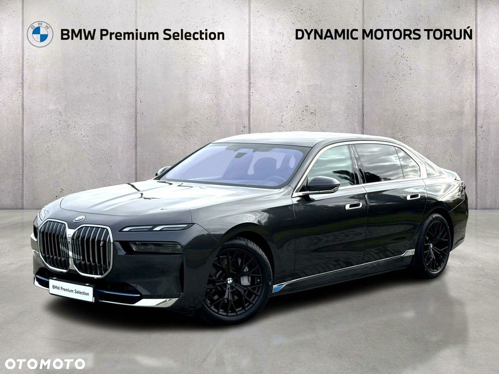 BMW i7 - 1