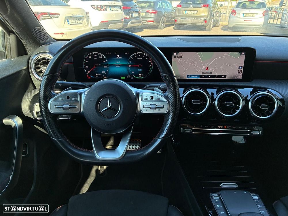 Mercedes-Benz A 250 - 18