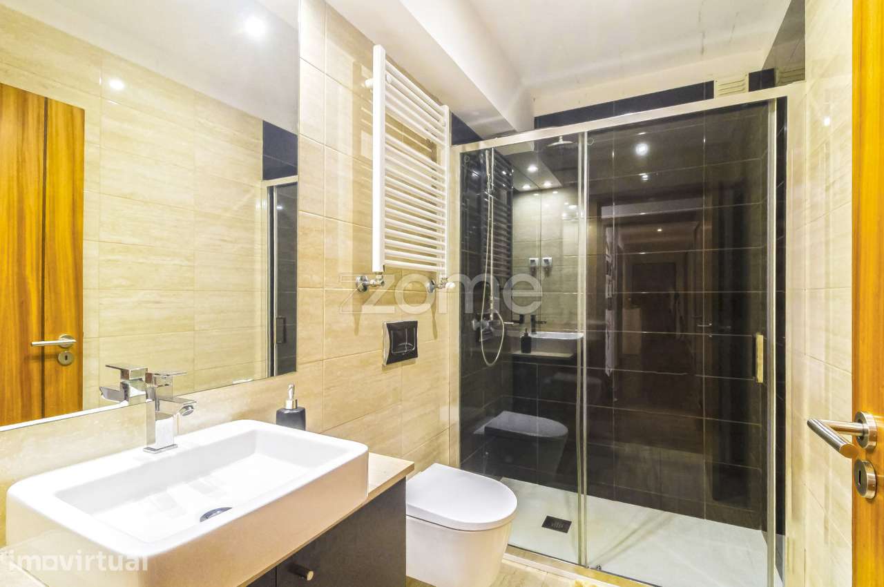 APARTAMENTO T2+1 COM GARAGEM BOX E TERRAÇO EM ERMESINDE - Grande imagem: 3/41
