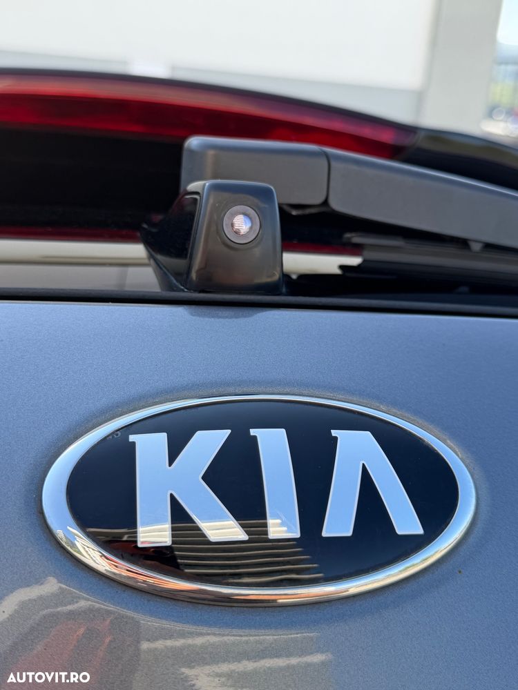 Kia Niro 1.6 GDI PHEV 2WD Aut. Spirit - 16