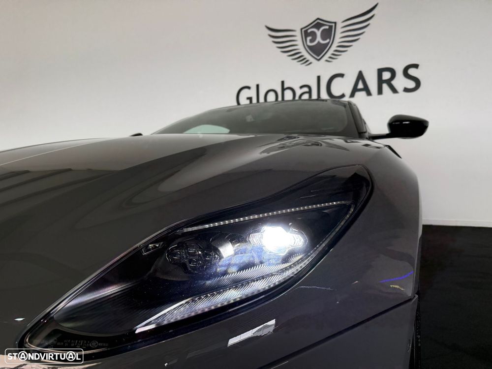 Aston Martin DB11 Coupé V8 Auto - 41