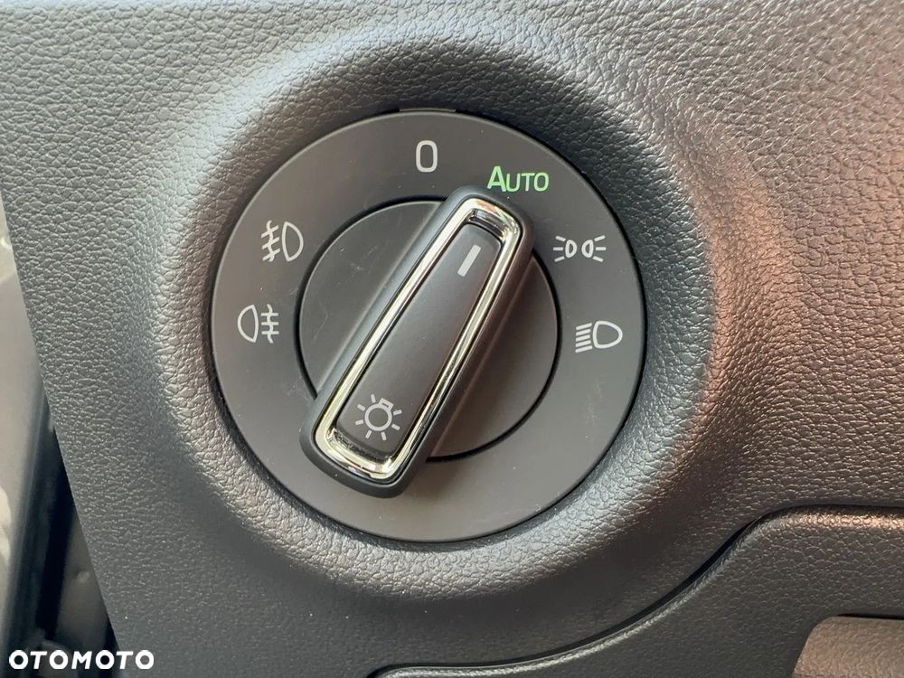 Skoda Scala 1.5 TSI Edition 130 DSG - 14
