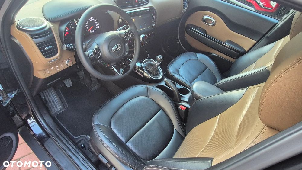 Kia Soul 1.6 GDI L Business Line EU6 - 17