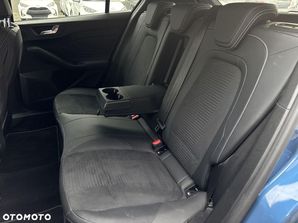 Ford Focus - 17