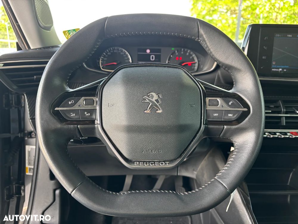 Peugeot 2008 BlueHDi 110 Active Pack - 18