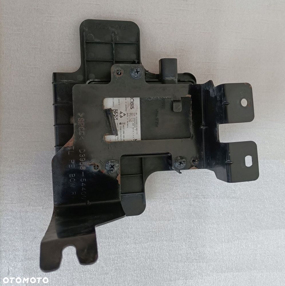 CZUJNIK RADAR SENSOR TYŁ PRAWY HYUNDAI TUCSON III - 3