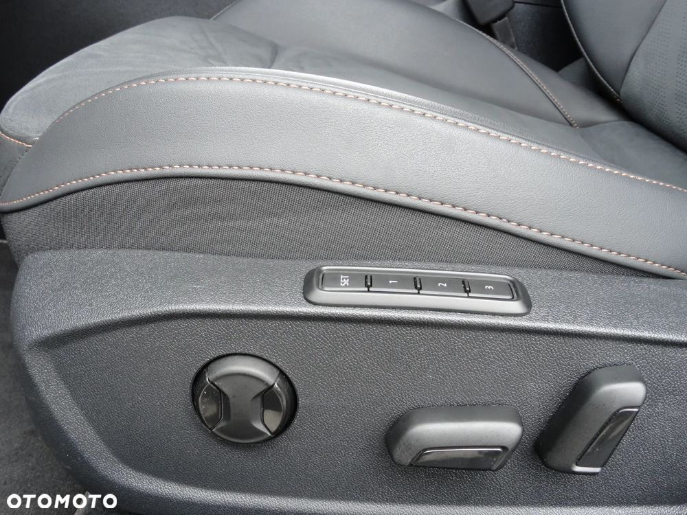 Cupra Formentor 2.0 TSI 4Drive DSG VZ Extreme - 24