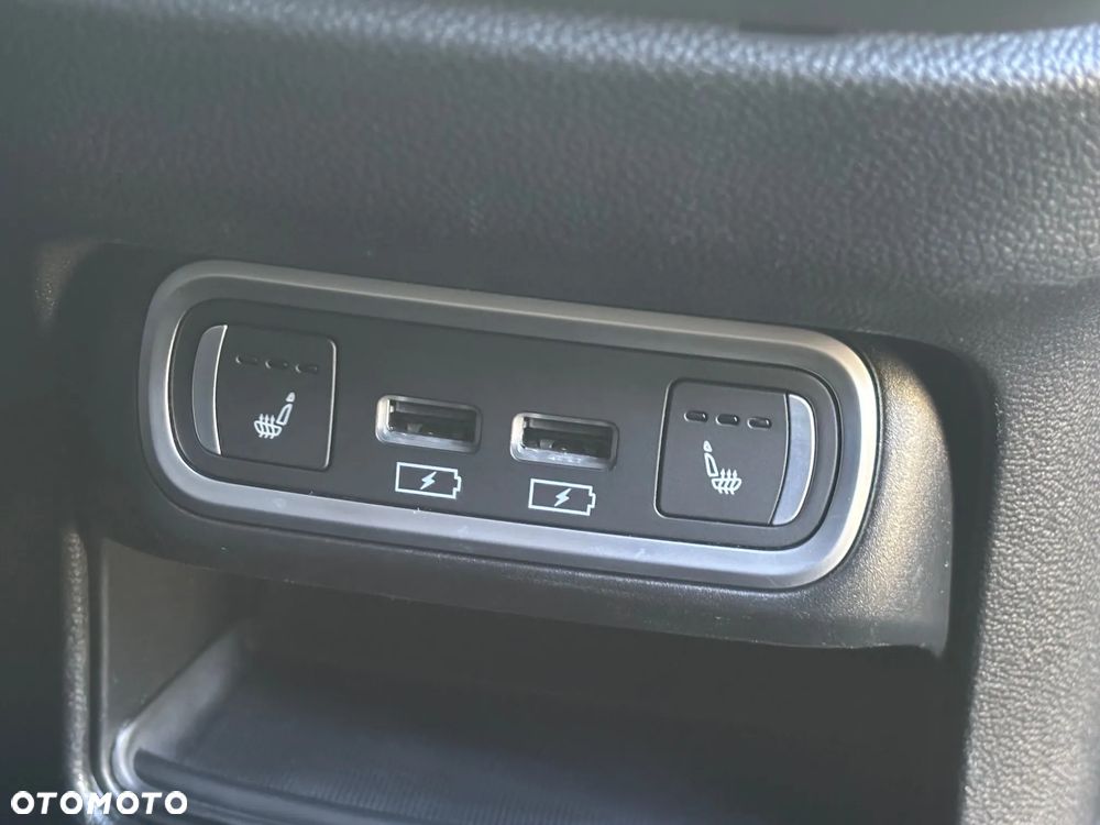 Alfa Romeo Stelvio - 27