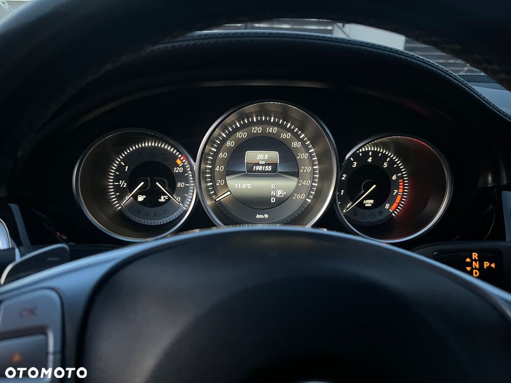 Mercedes-Benz CLS 500 4Matic 7G-TRONIC - 5