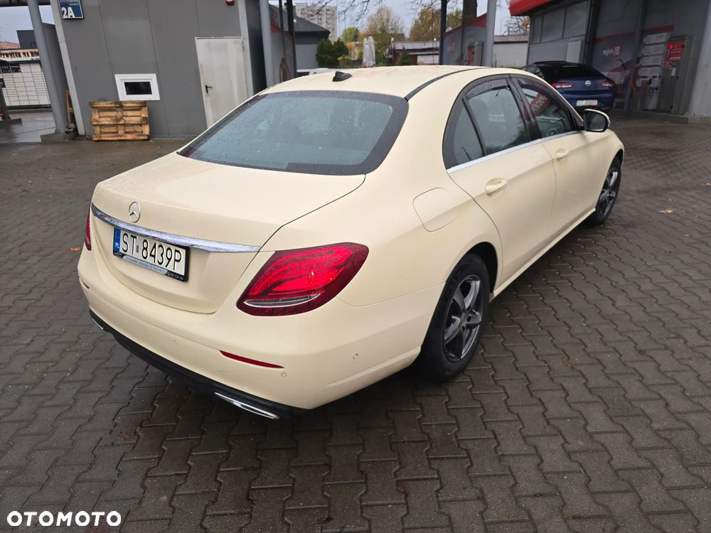 Mercedes-Benz Klasa E 200 d 9G-TRONIC Avantgarde - 3